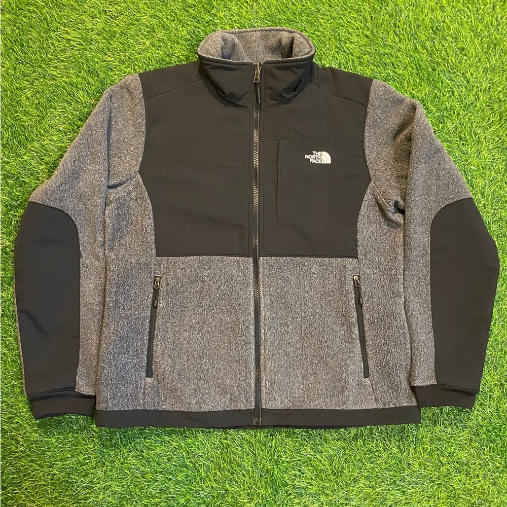 Tnf The North Face Denali women’sGray Heather and Black Panel Jacket size Medium